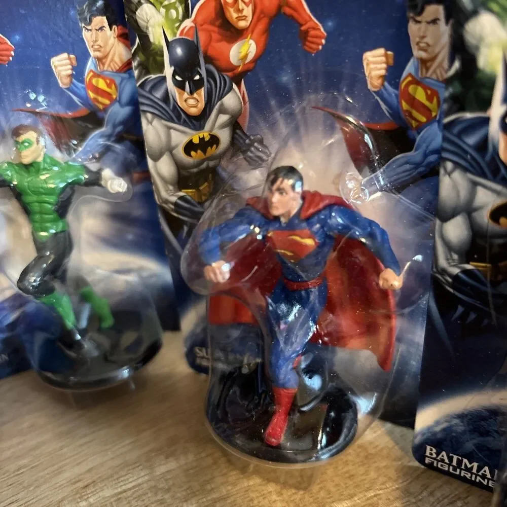 4 DC Comics Superman-Batman-Joker-Green lantern 2.5